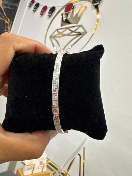 Pulsera rígida
