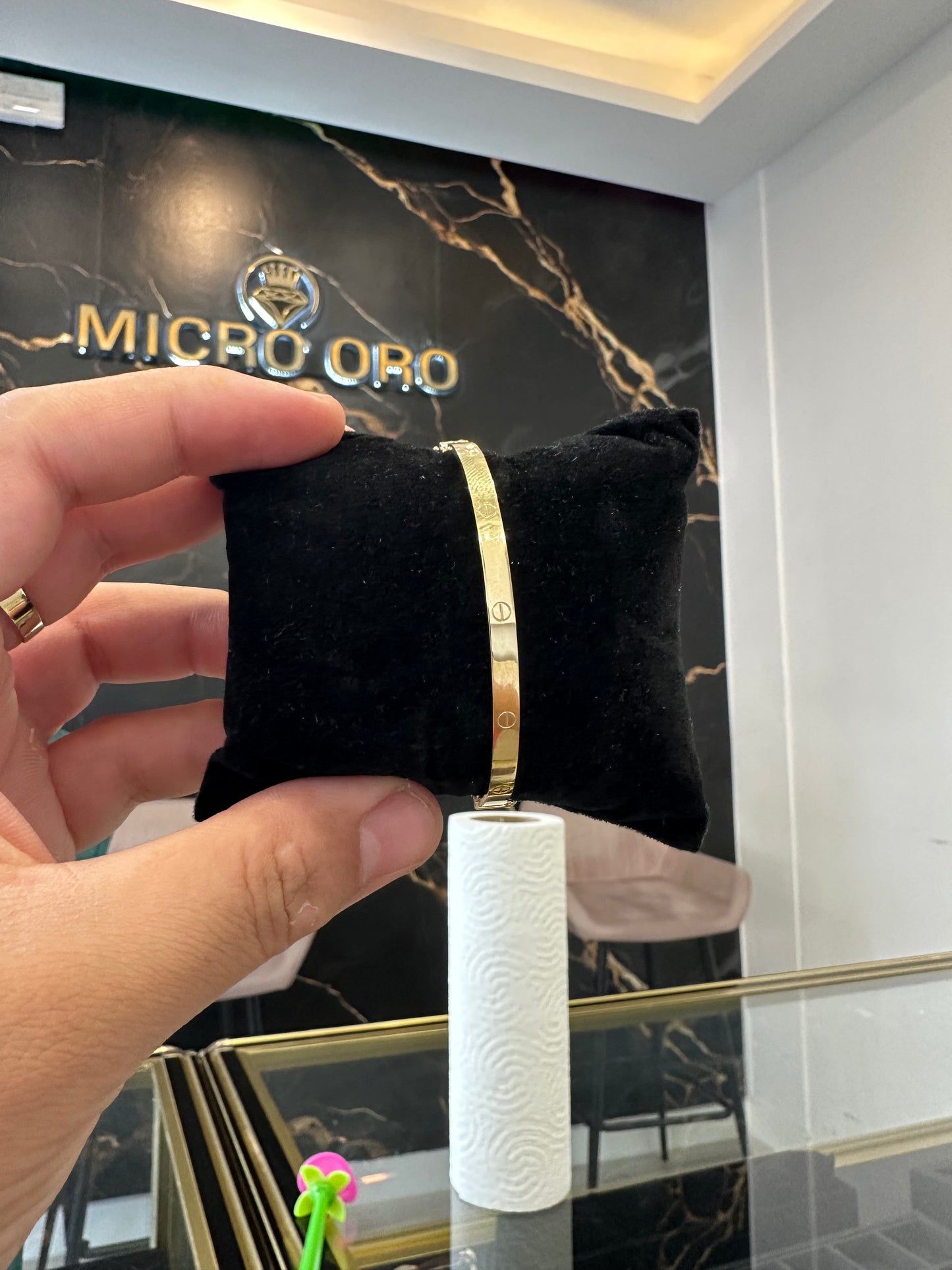 Pulsera rígida oro 18kt