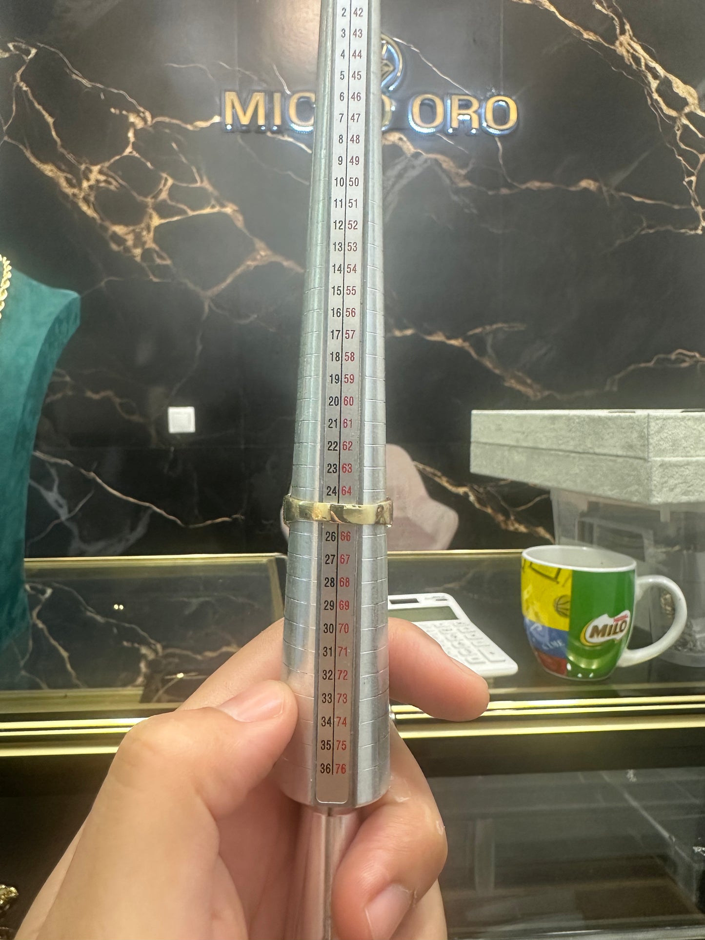 Anillo de cruz en oro 14kt