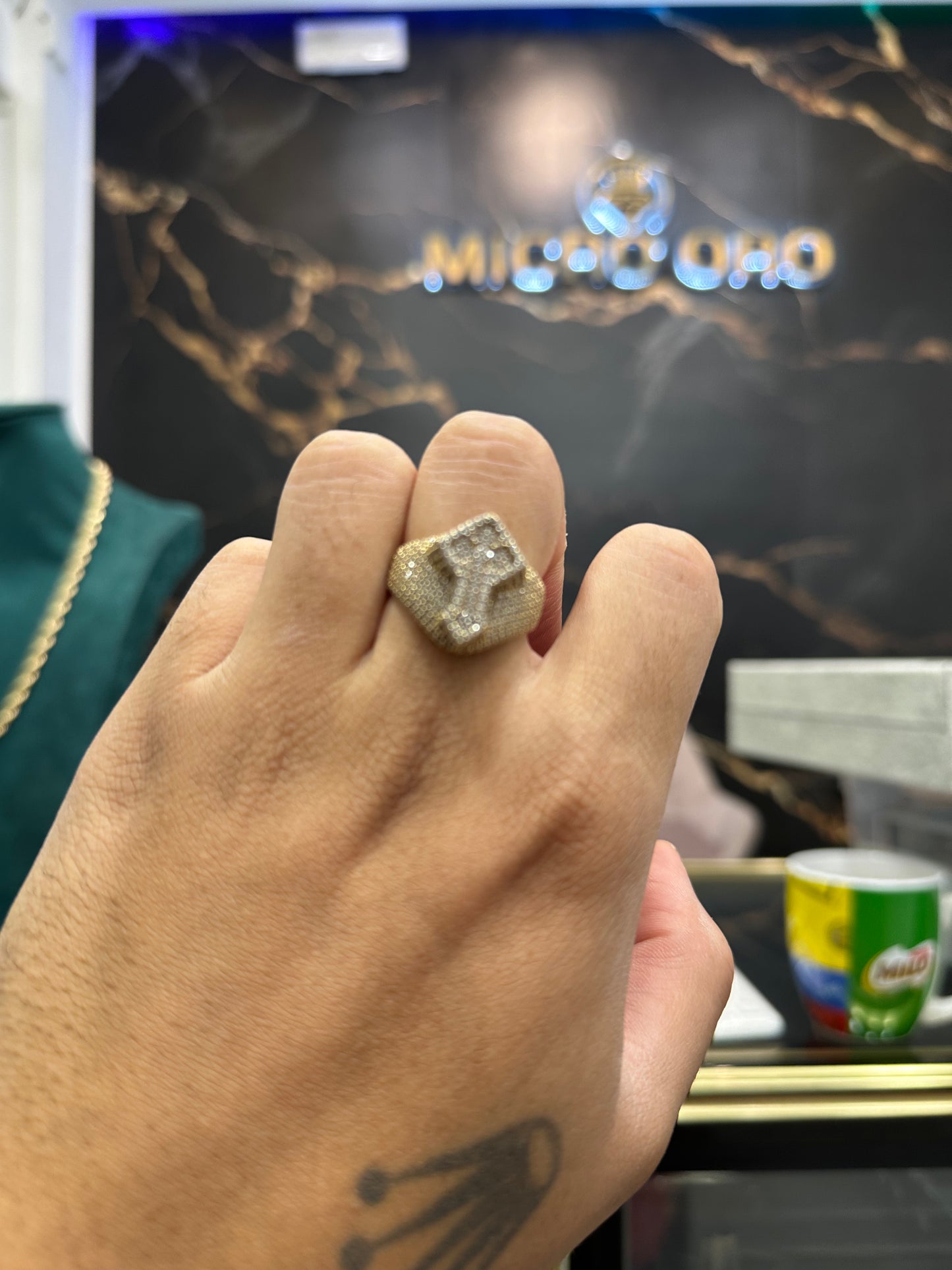 Anillo de cruz en oro 14kt